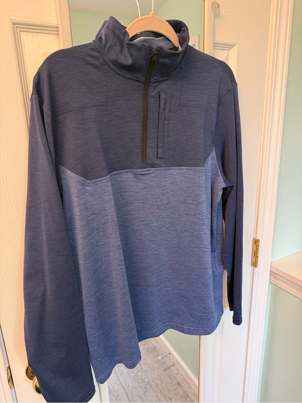 Vineyard Vines Men's Two-Tone Blue Quarter-Zip Shirt Jacket